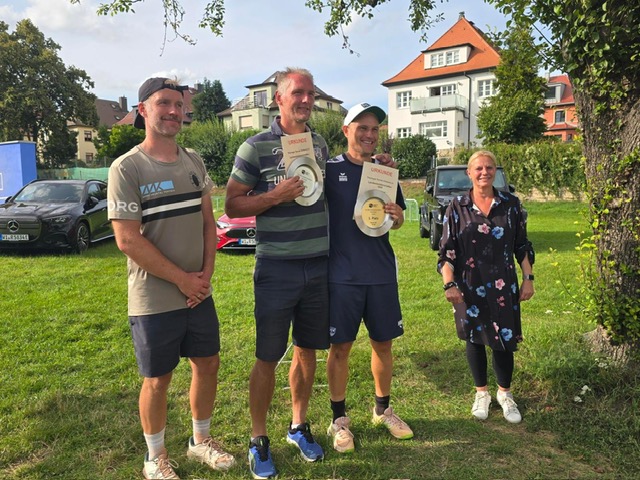 Siegerehrung Herren 40 Einzel<br />
